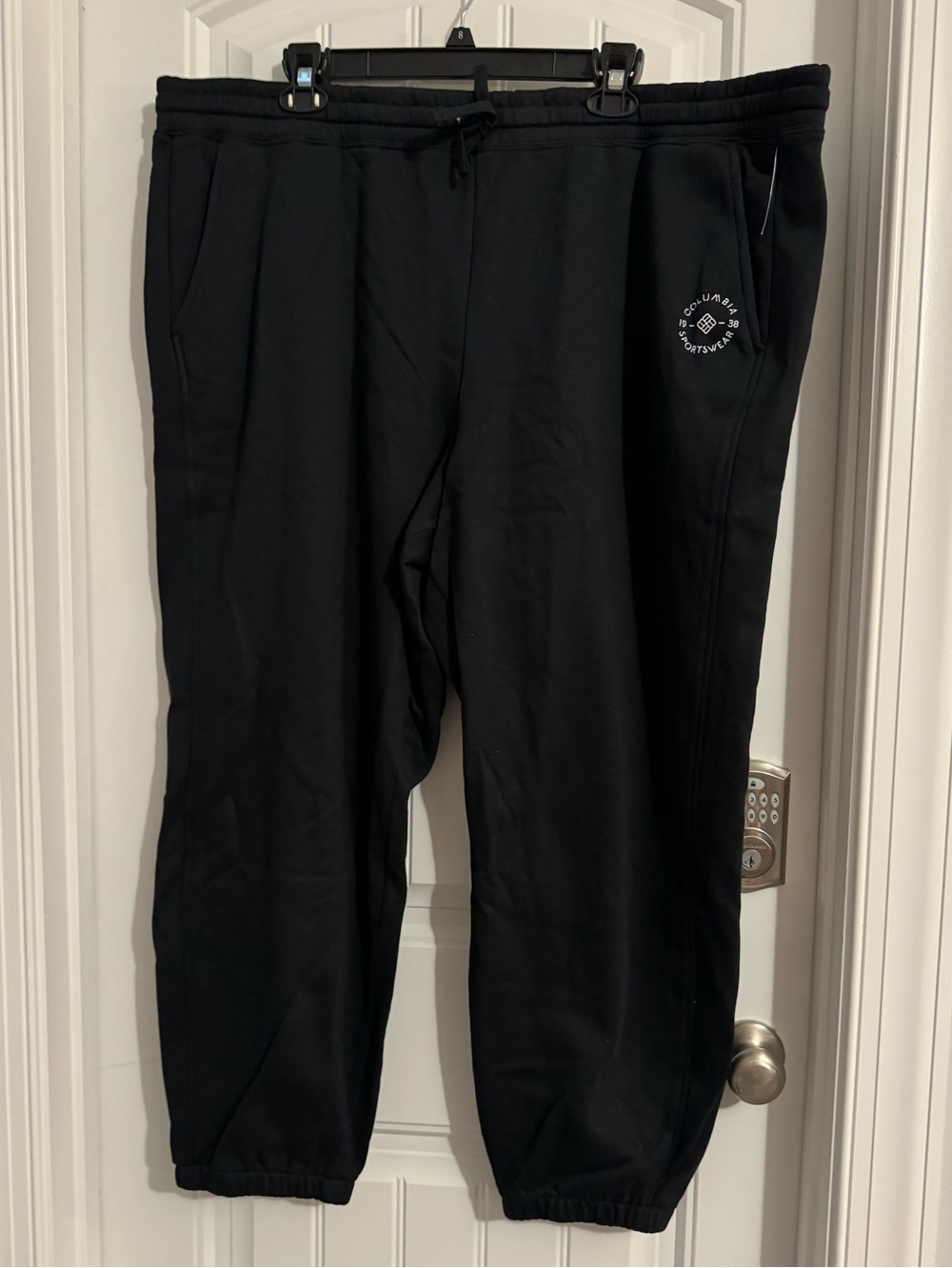 Great Columbia size 3X black logo jogger style sweatpants drawstring pockets new